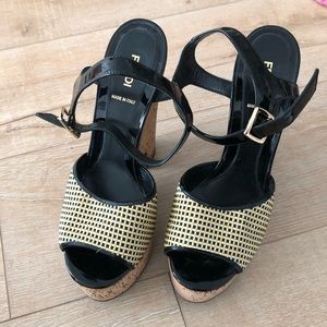 💯 Authentic Fendi Wedge Sandals